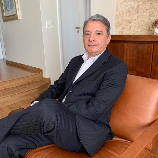 Julio Fagundes Lumen - Soluções Imobiliárias