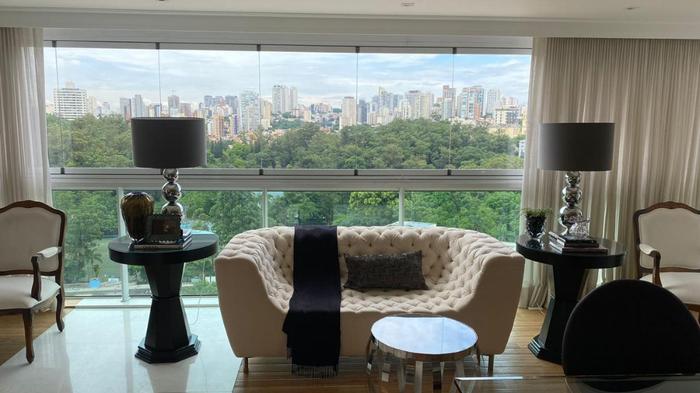 Vista Paulistana Imóveis | Apartamento com 234 m², 3 dormitórios sendo 3 suítes à venda no bairro Aclimação. - VPNI1831