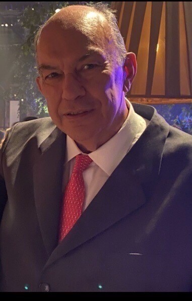 Eduardo Casa Aurora